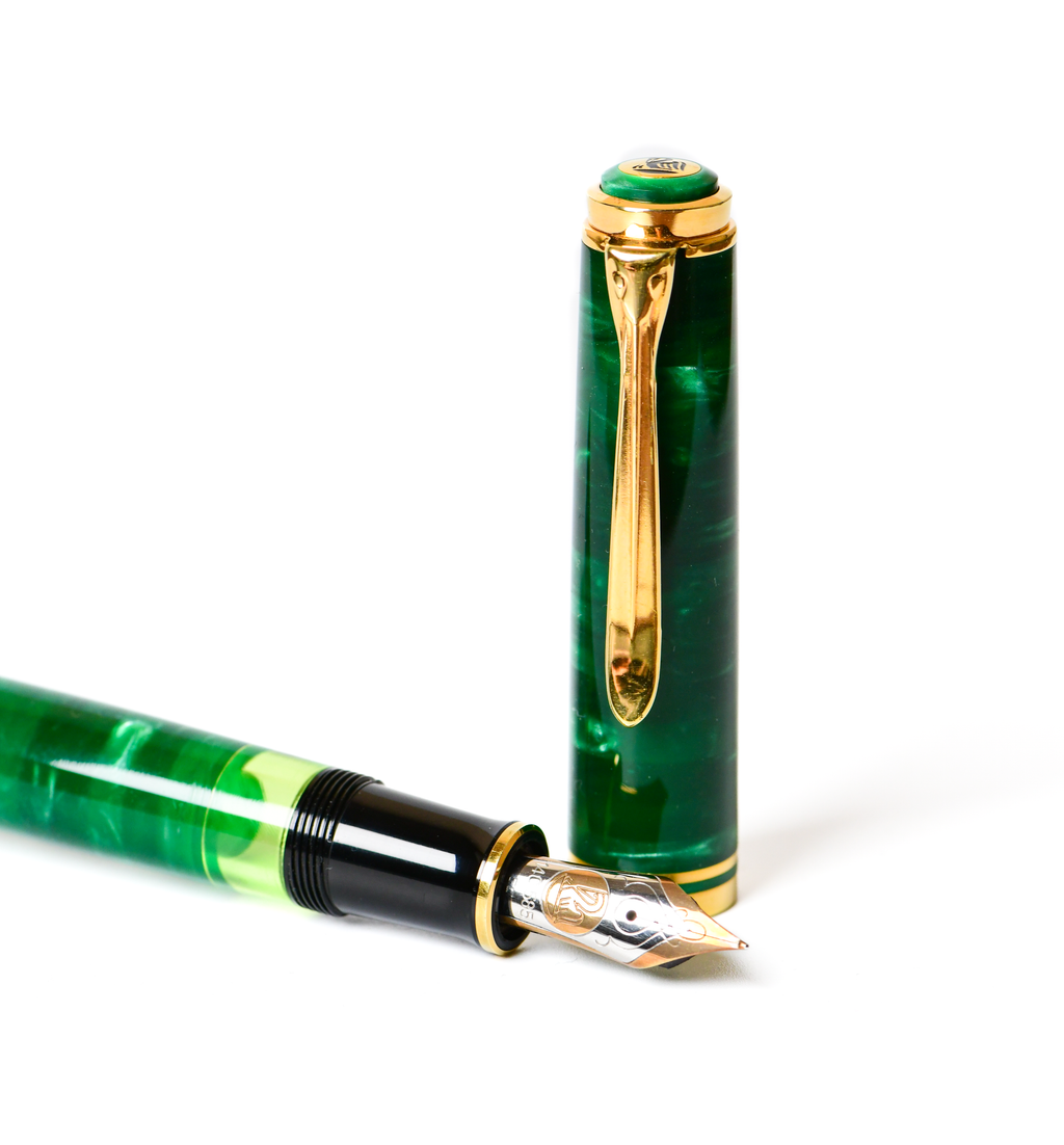 Green Defusion Bonded Acrylic Pelikan M800