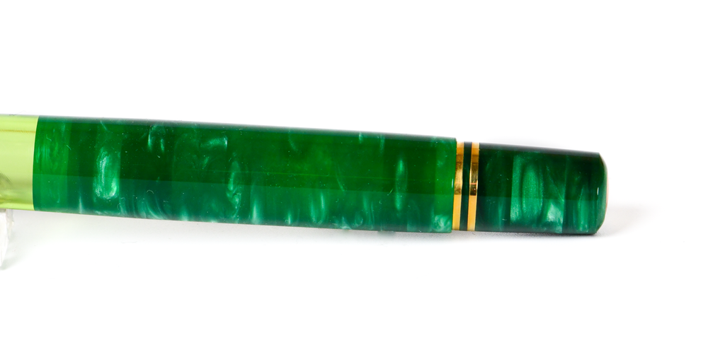 Green Defusion Bonded Acrylic Pelikan M800