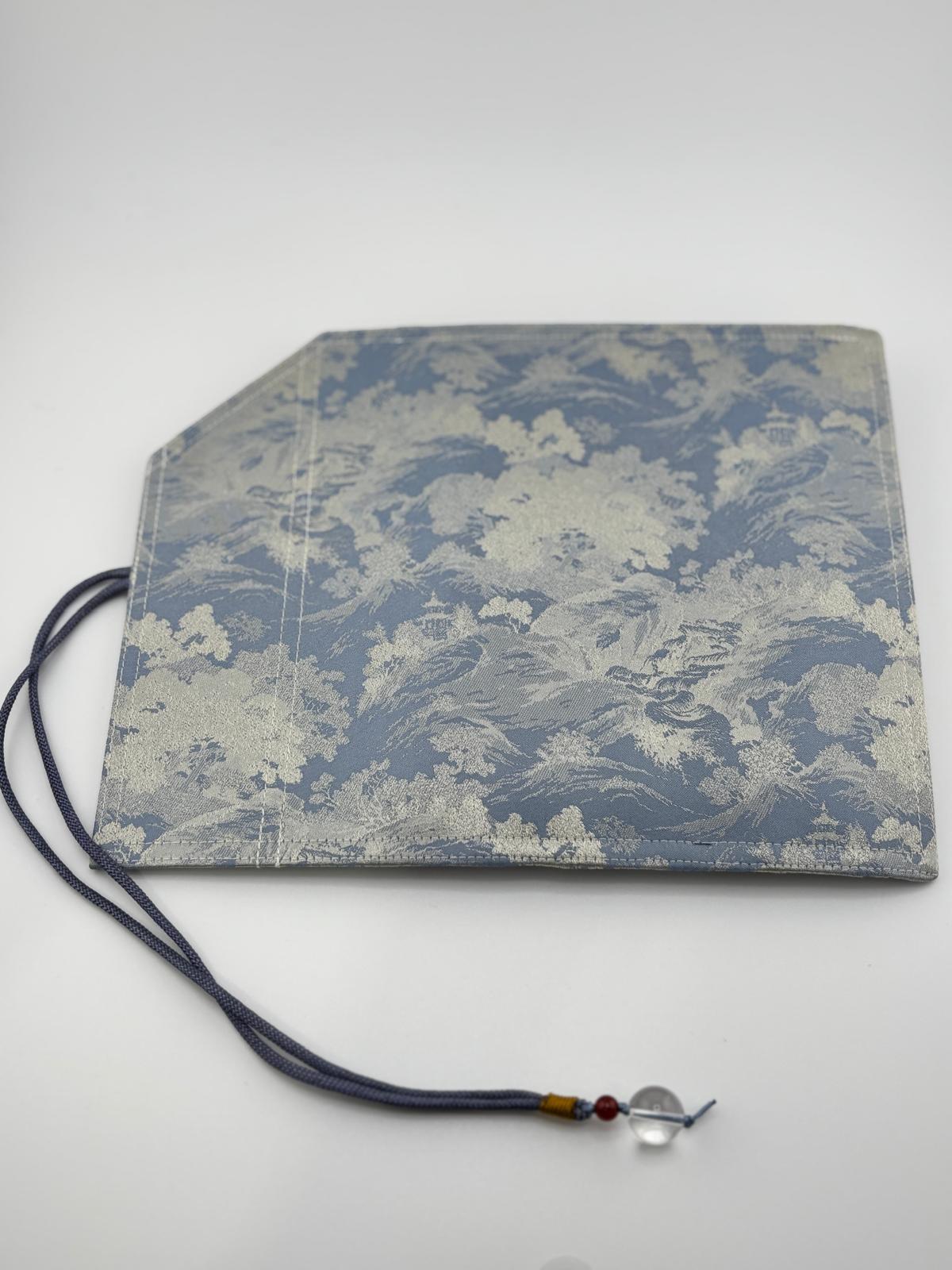 Hand-Made Silk Pen Pouch - In ShanShui 山水